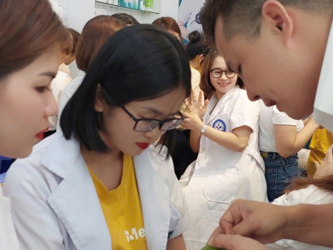 đào tạo học viên spa
